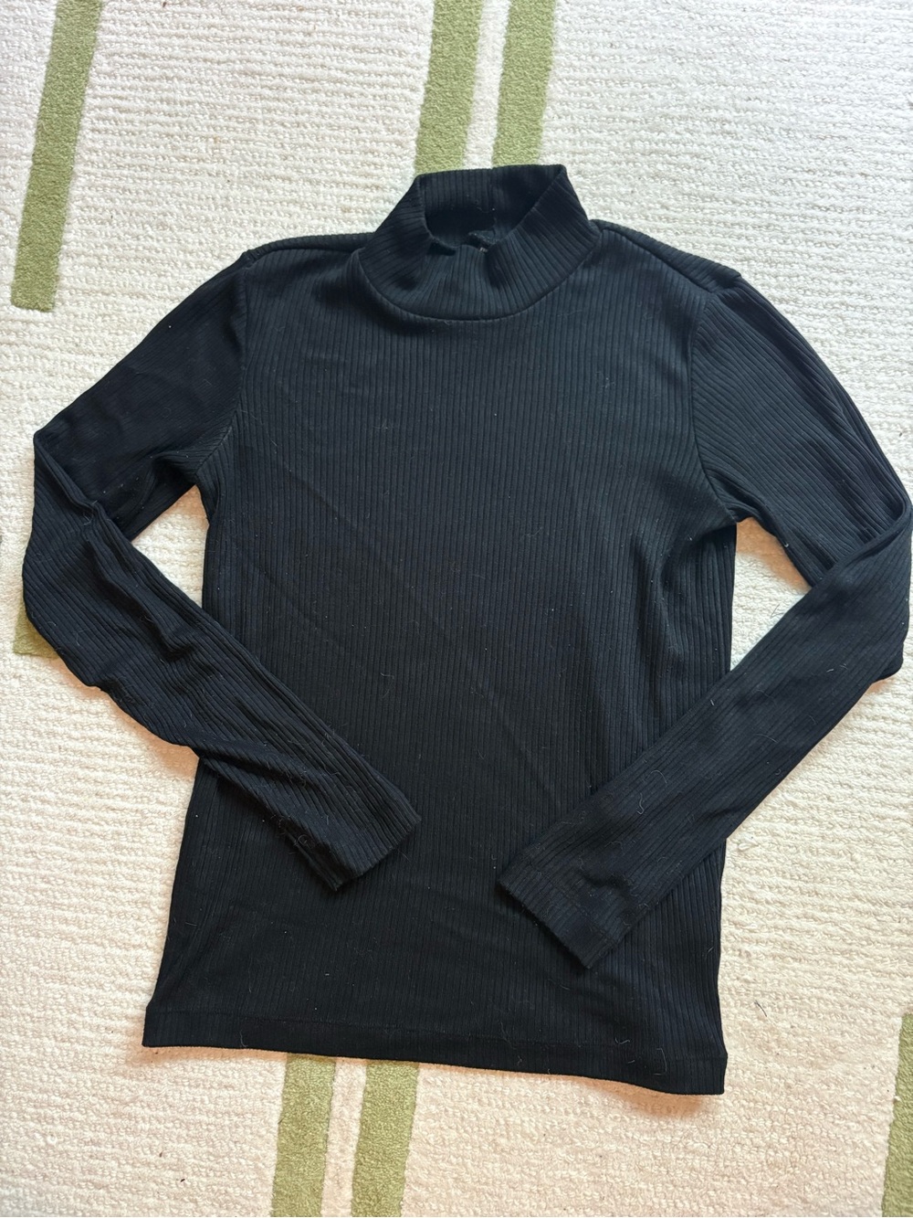 Uniqlo Rib Long Sleeve Turtleneck Sweater